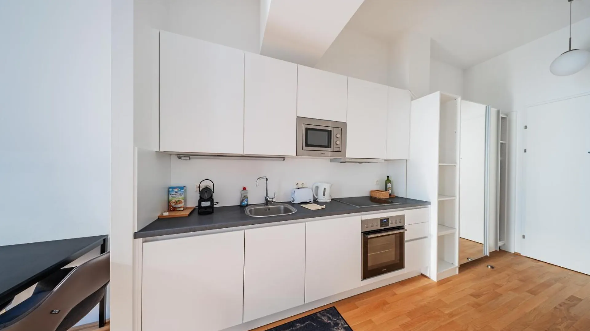 Ferienwohnung Stylish Nest For 4 Wien Apartment